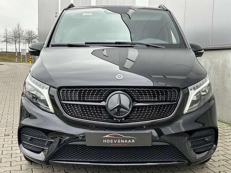 Occasion Mercedes V300 AMG 241 PK (177 kW) 2023 Zwart MPV