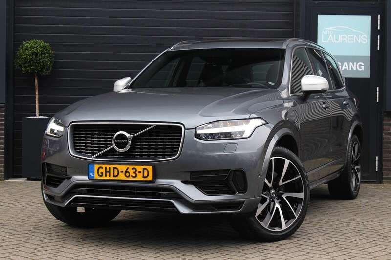 Grijs Gebruikt 2017 Volvo XC90 R-Design SUV | € 39.495 (Iets duurder) - Afbeelding 1/4