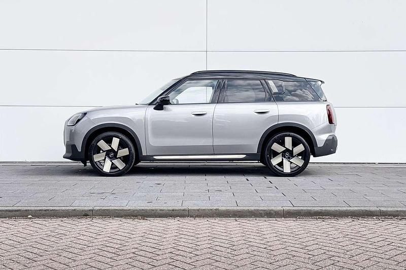 Nieuw Mini Countryman Favoured 156 PK (114 kW) 2025 Zilver SUV