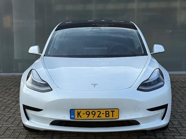 Occasion Tesla Model 3 Standard Range 239 kW (325 PK) 2020 Wit (metallic) Sedan