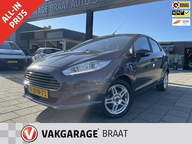 Grijs Gebruikt 2014 Ford Fiesta Titanium Hatchback | € 9.950 (Eerlijke prijs) - Afbeelding 1/4