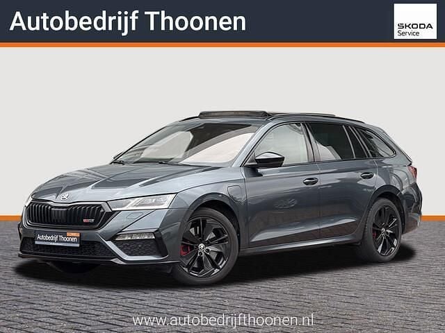 Grijs Occasion 2021 Skoda Octavia Business Line Stationwagen | € 29.900 (Duur) - Afbeelding 1/4