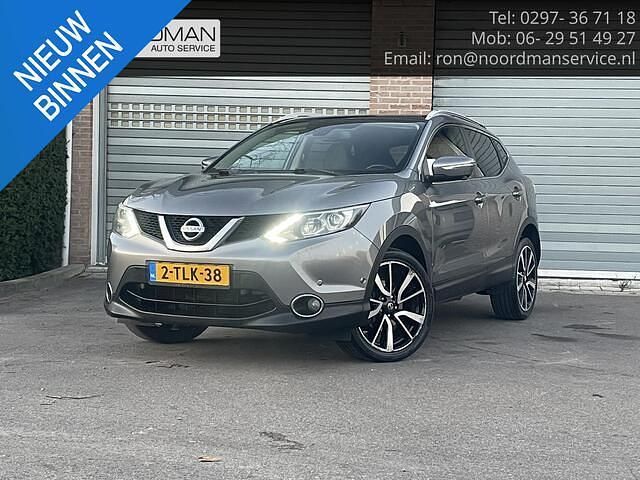 Grijs Gebruikt 2014 Nissan Qashqai Tekna SUV | € 8.950 (Eerlijke prijs) - Afbeelding 1/4