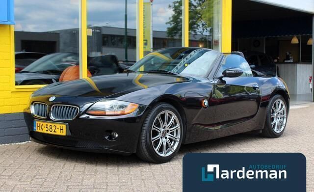 Zwart Gebruikt 2004 BMW Z4 Comfort Edition Cabriolet | € 11.490 (Eerlijke prijs) - Afbeelding 1/4