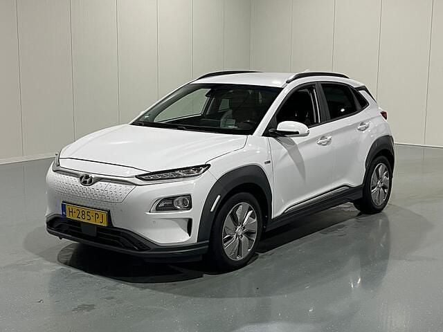 Wit Gebruikt 2020 Hyundai Kona Premium SUV | € 15.450 (Goede deal) - Afbeelding 1/4