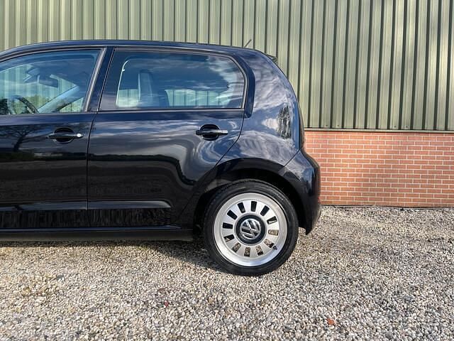 Occasion VW up! Highline 60 PK (44 kW) 2019 Zwart Hatchback