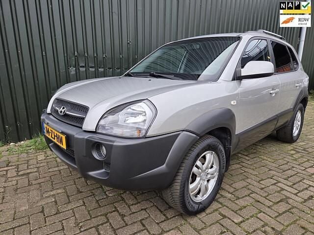 Grijs Gebruikt 2008 Hyundai Tucson Style SUV | € 2.690 (Goede deal) - Afbeelding 1/4