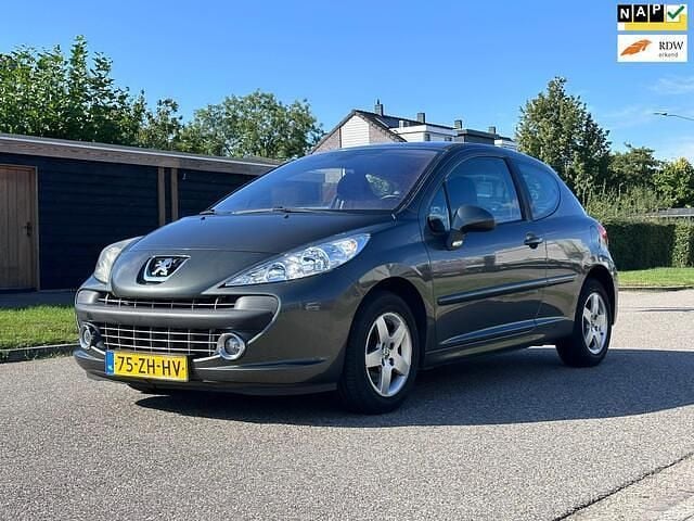 Grijs Gebruikt 2008 Peugeot 207 Hatchback | € 2.950 (Eerlijke prijs) - Afbeelding 1/4