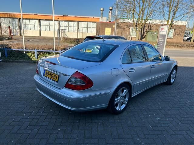 Occasion Mercedes E280 Avantgarde 232 PK (170 kW) 2006 Grijs Sedan