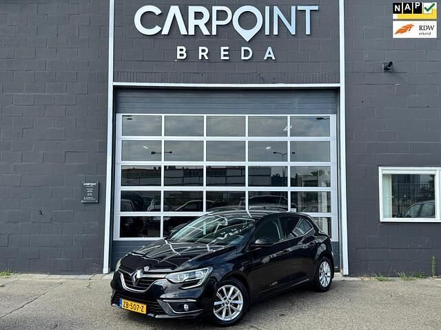 Zwart Gebruikt 2016 Renault Mégane III Zen Hatchback | € 9.245 (Eerlijke prijs) - Afbeelding 1/4