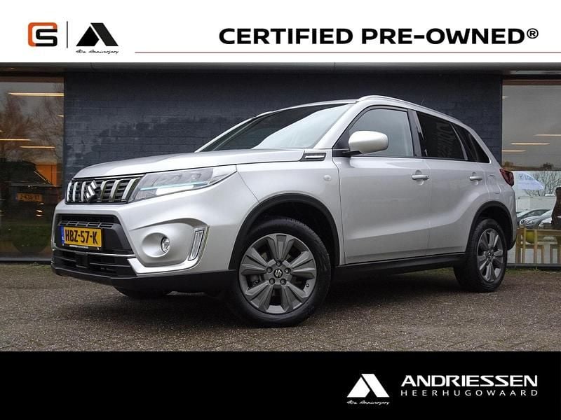 Grijs Occasion 2024 Suzuki Vitara SUV | € 27.950 (Eerlijke prijs) - Afbeelding 1/1