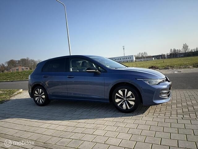 Occasion VW Golf VIII Goal 150 PK (110 kW) 2025 Blauw Hatchback