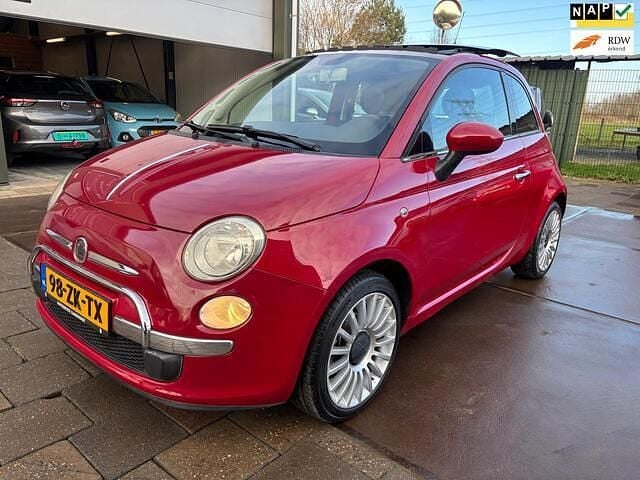 Rood Gebruikt 2008 Fiat 500 Lounge Hatchback | € 4.499 (Goede deal) - Afbeelding 1/4