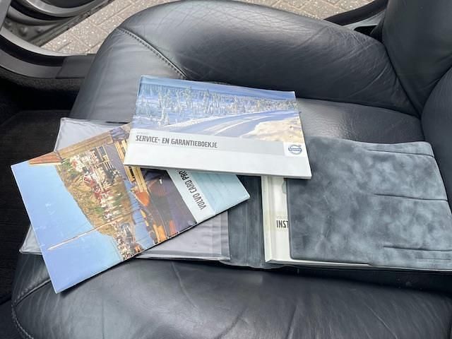 Occasion Volvo XC70 Kinetic 238 PK (175 kW) 2007 Grijs (metallic) Stationwagen