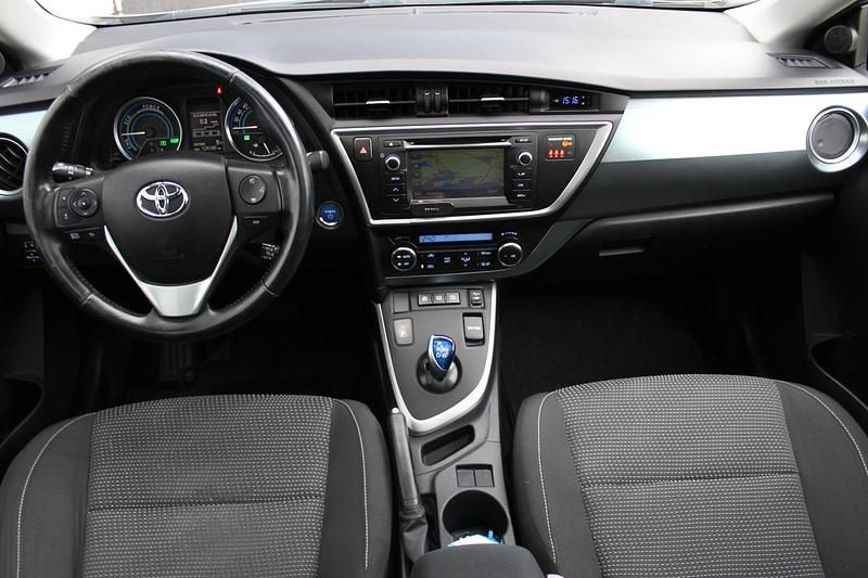 Occasion Toyota Auris Hybrid 2013 Bruin Stationwagen