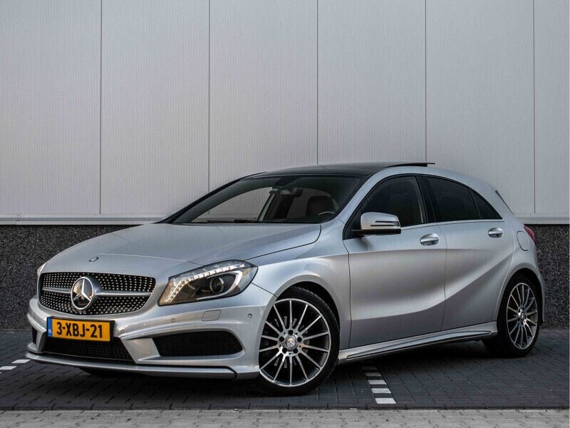 Grijs Gebruikt 2014 Mercedes A180 AMG Hatchback | € 16.950 (Eerlijke prijs) - Afbeelding 1/4