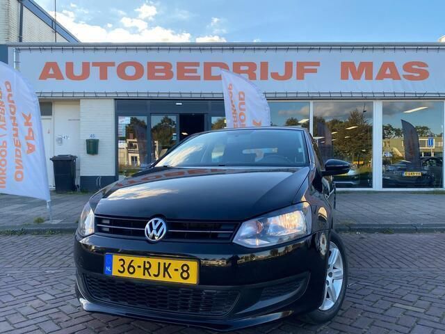 Zwart Occasion 2010 VW Polo Comfortline Hatchback | € 8.250 (Eerlijke prijs) - Afbeelding 1/4