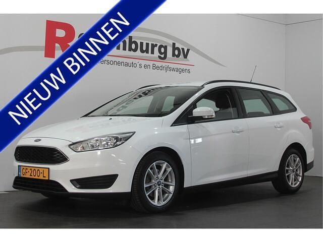 Wit Gebruikt 2015 Ford Focus Trend Stationwagen | € 6.945 (Eerlijke prijs) - Afbeelding 1/4