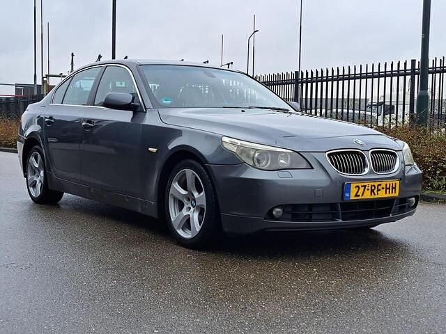 Occasion BMW 525 Executive 192 PK (141 kW) 2004 Grijs Sedan