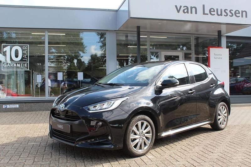 Gebruikt 2024 Toyota Yaris Hybrid | € 23.499 (Super prijs) - Afbeelding 1/1