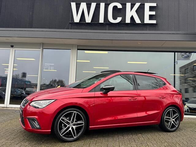 Rood Occasion 2020 Seat Ibiza FR Hatchback | € 17.900 (Eerlijke prijs) - Afbeelding 1/4