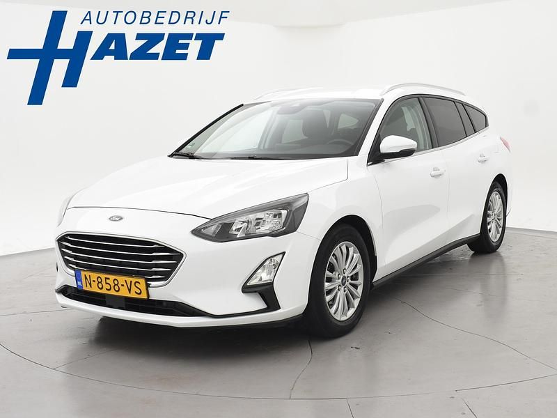 Wit Occasion 2022 Ford Focus Titanium X Stationwagen | € 18.900 (Eerlijke prijs) - Afbeelding 1/4