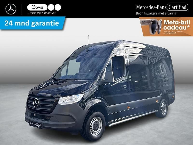 Zwart Gebruikt 2024 Mercedes Sprinter Van | € 39.950 (Iets duurder) - Afbeelding 1/4