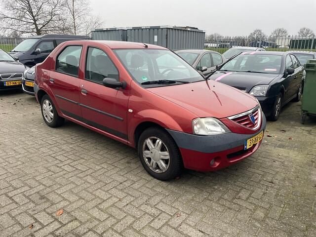 Occasion Dacia Logan Lauréate 75 PK (55 kW) 2007 Rood Sedan
