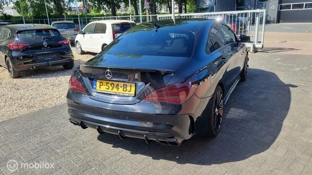Occasion Mercedes CLA250 Ambition 211 PK (155 kW) 2015 Zwart Sedan