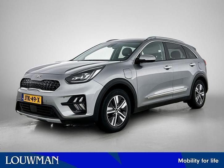 Grijs metallic Occasion 2020 Kia e-Niro SUV | € 20.945 (Eerlijke prijs) - Afbeelding 1/4