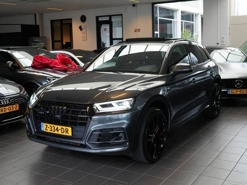 Grijs Gebruikt 2020 Audi Q5 Competition SUV | € 49.950 (Duur) - Afbeelding 1/3