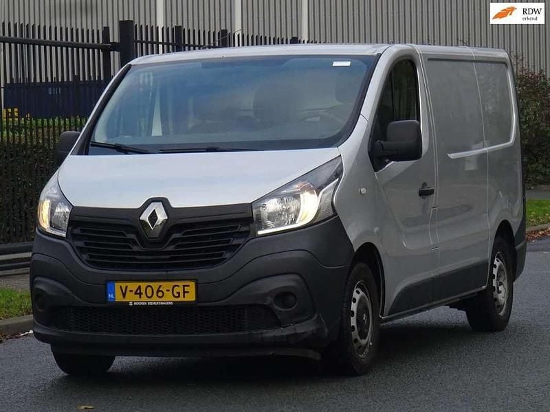 Gebruikt 2017 Renault Trafic Van | € 7.999 (Super prijs) - Afbeelding 1/4