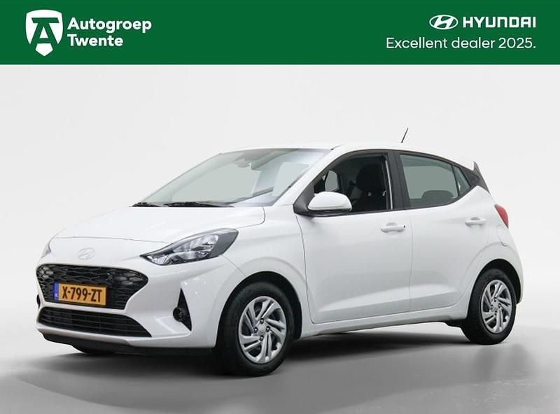 Wit Gebruikt 2024 Hyundai i10 Comfort Hatchback | € 16.490 (Goede deal) - Afbeelding 1/4