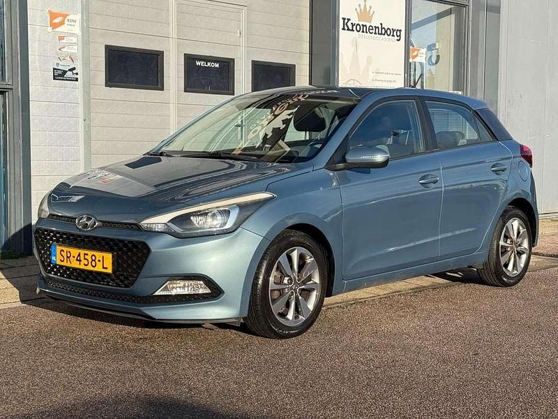 Occasion Hyundai i20 84 PK (61 kW) 2015 Blauw (metallic) Hatchback