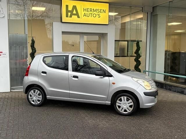 Occasion Nissan Pixo Visia 68 PK (50 kW) 2010 Grijs Hatchback