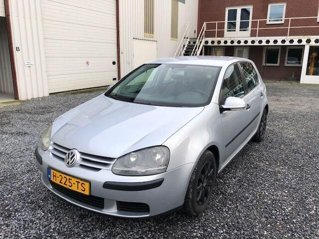 Occasion VW Golf IV 75 PK (55 kW) 2004 Grijs Hatchback