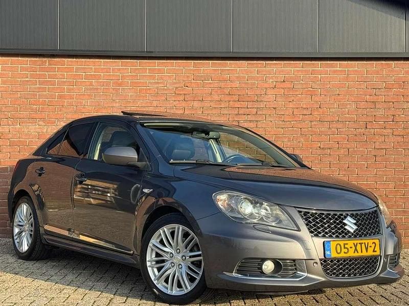 Occasion Suzuki Kizashi Sport 180 PK (132 kW) 2012 Grijs Sedan