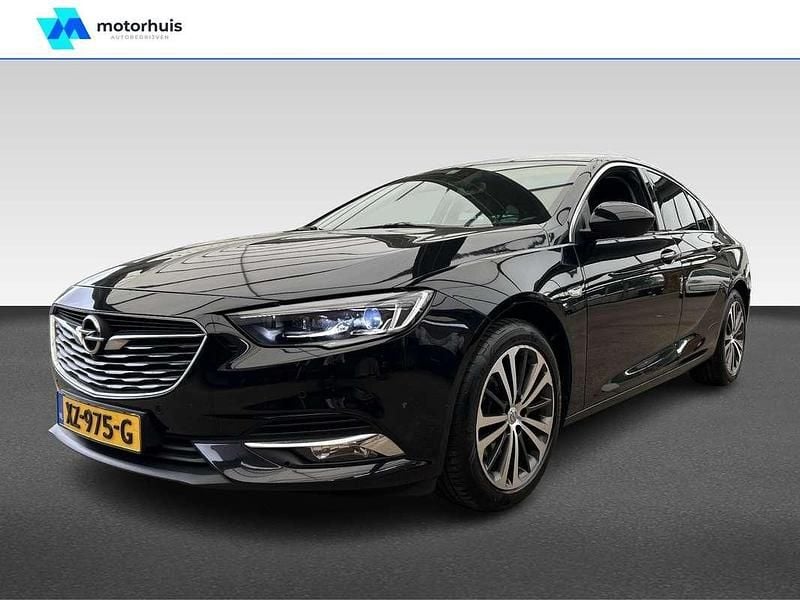 Zwart Gebruikt 2019 Opel Insignia Innovation Hatchback | € 17.300 (Goede deal) - Afbeelding 1/4