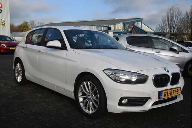 Occasion BMW 118 Exclusive 136 PK (100 kW) 2018 Wit Hatchback