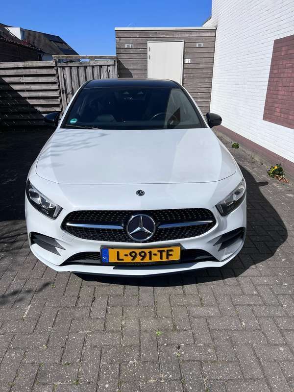 Wit Gebruikt 2020 Mercedes A200 Premium Stationwagen | € 28.950 (Iets duurder) - Afbeelding 1/4