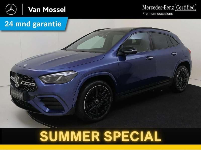 Blauw Gebruikt 2024 Mercedes GLA250 AMG line SUV | € 52.945 (Duur) - Afbeelding 1/4