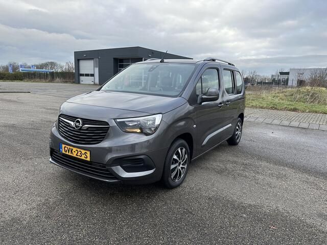 Grijs Gebruikt 2018 Opel Combo Life Edition Van | € 15.000 - Afbeelding 1/4