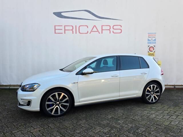 Occasion VW Golf VII GTE 150 PK (110 kW) 2015 Wit Hatchback