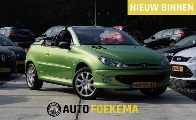 Groen Gebruikt 2005 Peugeot 206 CC Cabriolet | € 1.690 (Eerlijke prijs) - Afbeelding 1/4