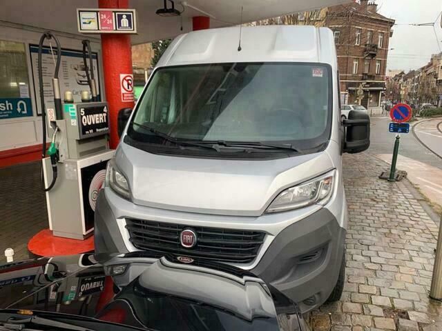 Zilver Gebruikt 2017 Fiat Ducato Van | € 15.950 (Duur) - Afbeelding 1/4