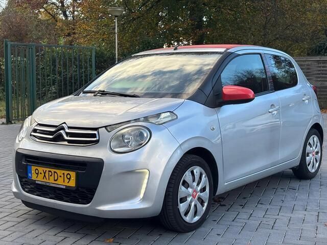 Grijs Gebruikt 2014 Citroën C1 PureTech Hatchback | € 4.995 (Eerlijke prijs) - Afbeelding 1/4