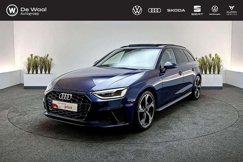 Blauw Occasion 2023 Audi A4 S-Line Stationwagen | € 38.800 (Iets duurder) - Afbeelding 1/3