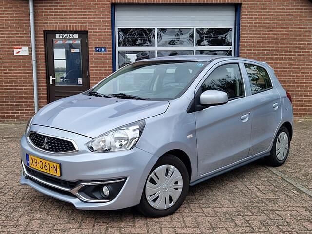 Grijs Gebruikt 2019 Mitsubishi Space Star Hatchback | € 7.250 (Eerlijke prijs) - Afbeelding 1/4