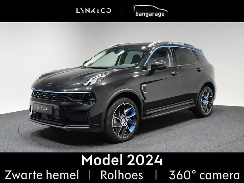 Zwart Gebruikt 2024 Lynk & Co 01 SUV | € 30.995 (Eerlijke prijs) - Afbeelding 1/4