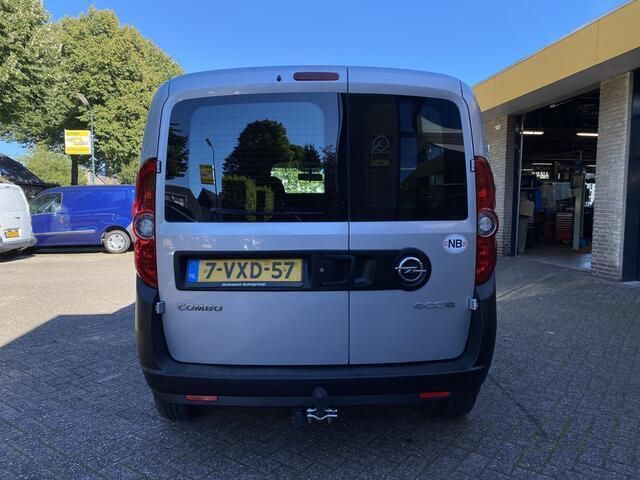 Occasion Opel Combo 90 PK (66 kW) 2012 Grijs MPV